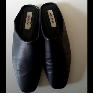 Matt and Nat Black Arola Vegan Leather Mules. Size: 39